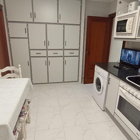 El Trasgu De Laviada A 300M Playa, Puerto, Acuario Appartement Gijón Buitenkant foto